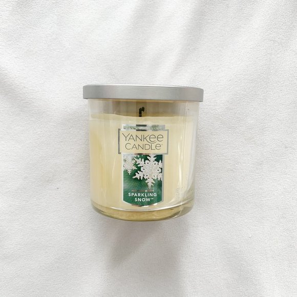 Yankee Candle Sparkling Snow Candle